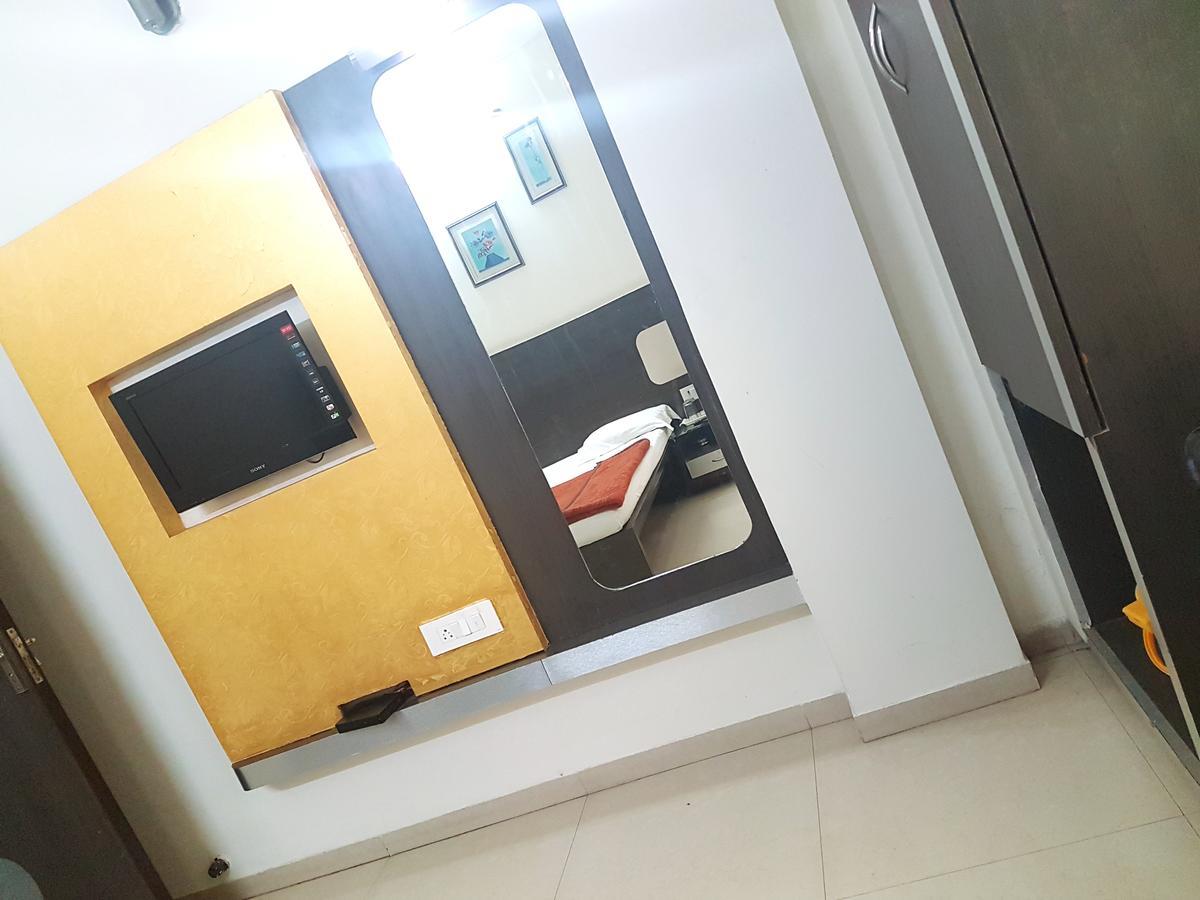 Hotel Kunal Ābu Road Екстериор снимка